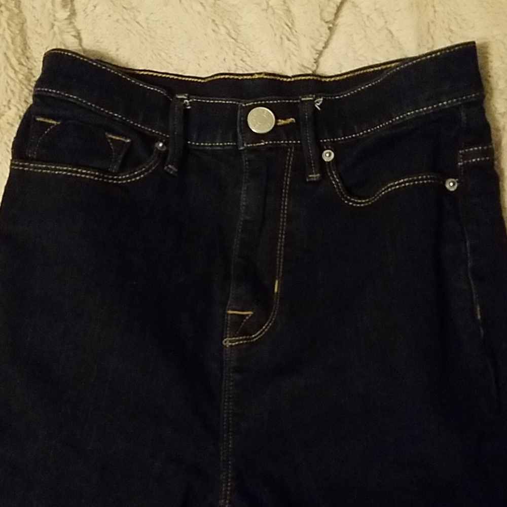 Curvy Jean's